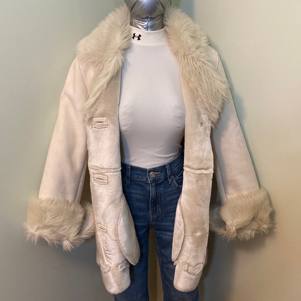 Novelti Cream Faux Fur Trim Coat - Picture 7 of 16